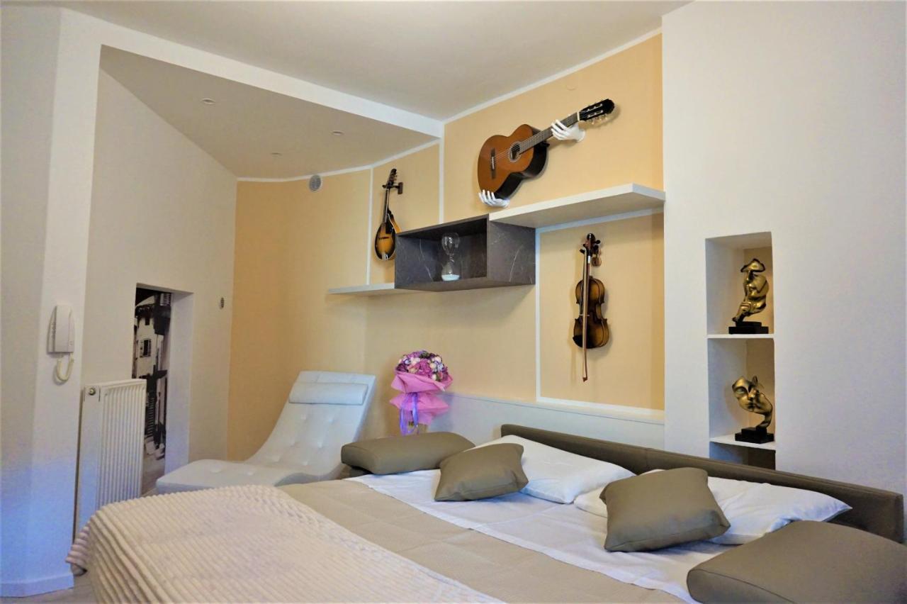 La Casa Di Elda Apartment Арко Екстериор снимка