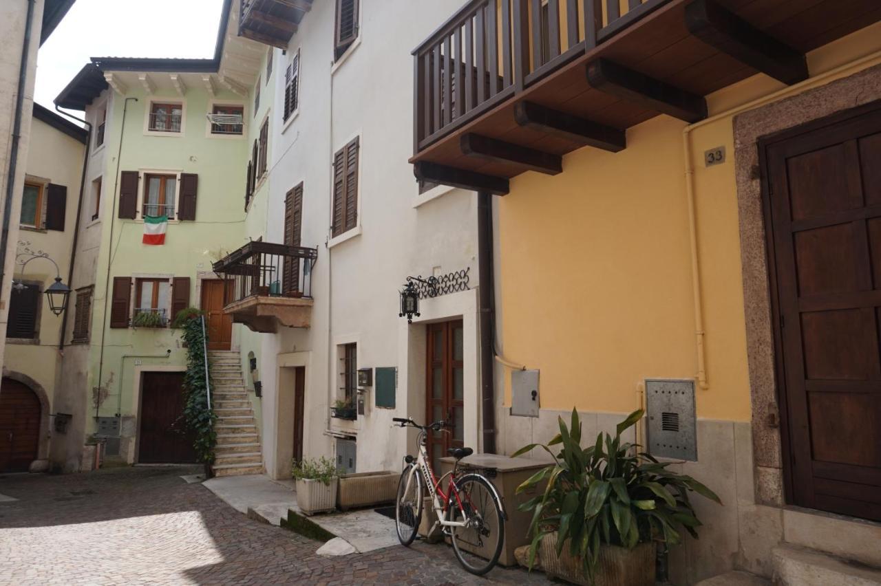 La Casa Di Elda Apartment Арко Екстериор снимка
